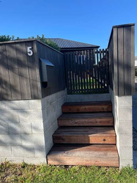 Abodo + Block Fence